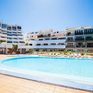 https://apartment-avenida-ernesto-sarti-10.in-canary-islands.com